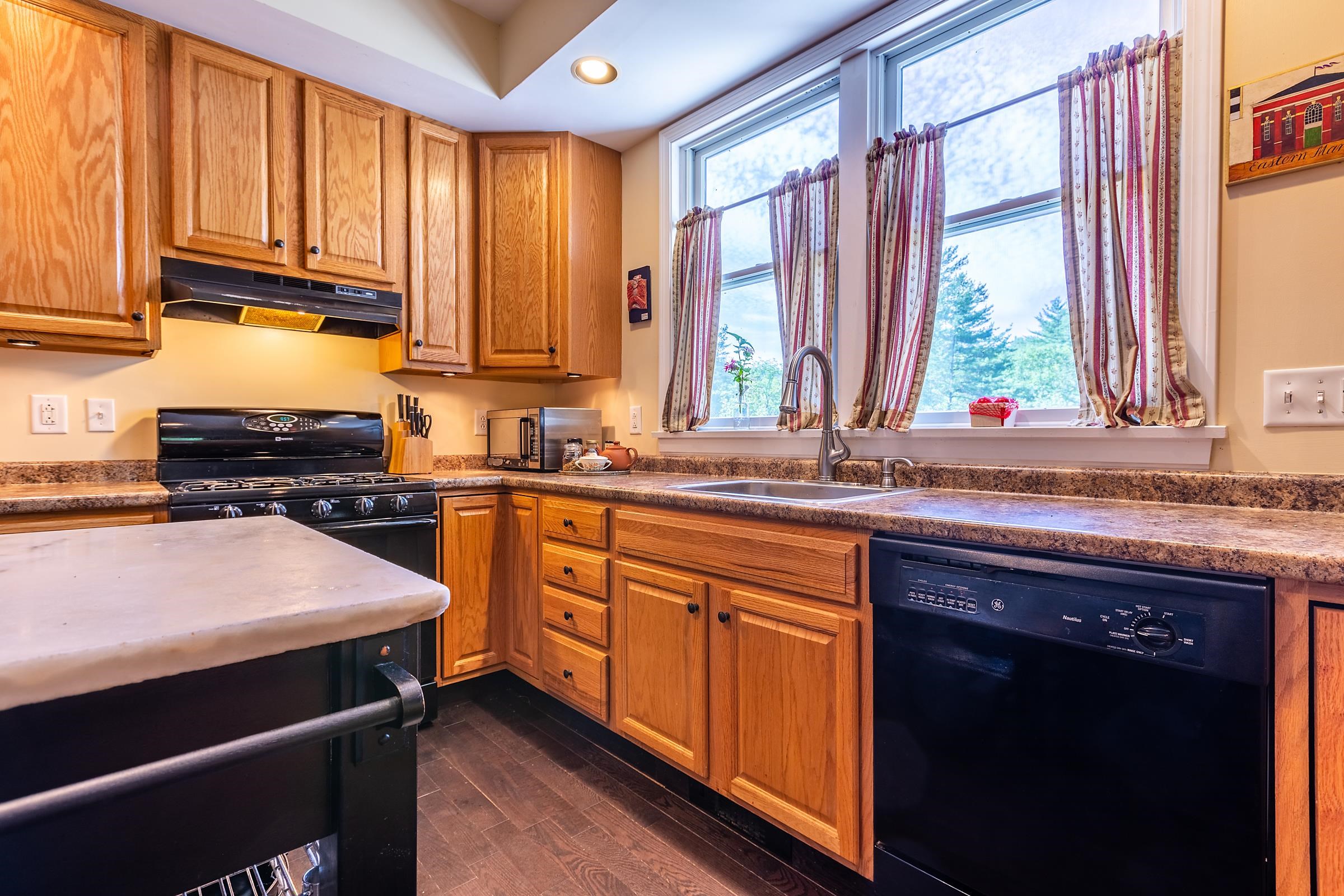 292 Quarry Road Chester, VT 05143 - Photo 7 of 40