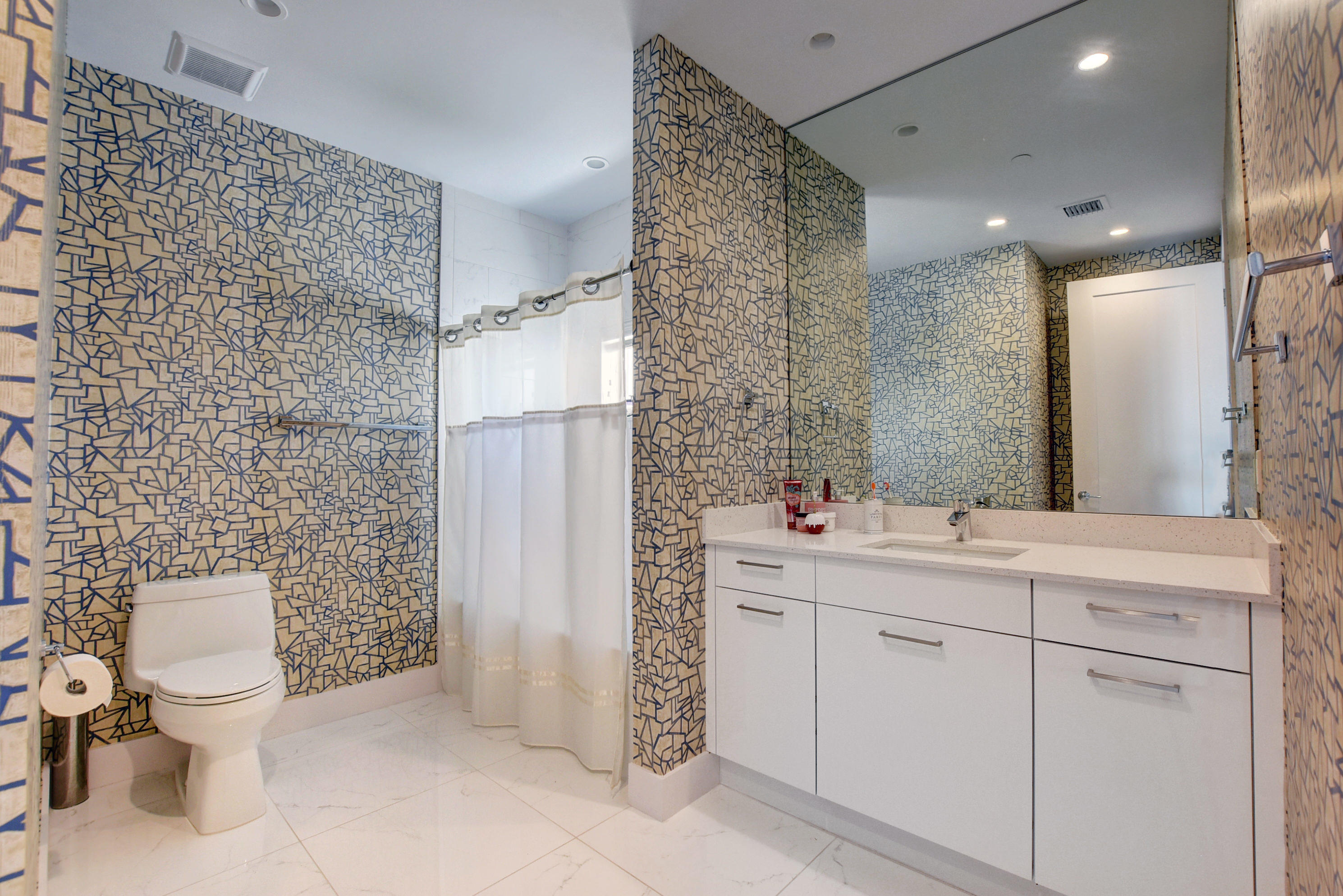 1721 Northwest 40th Drive Boca Raton, FL 33431 - Photo 44 of 49 THIRDFLOOR BATH
