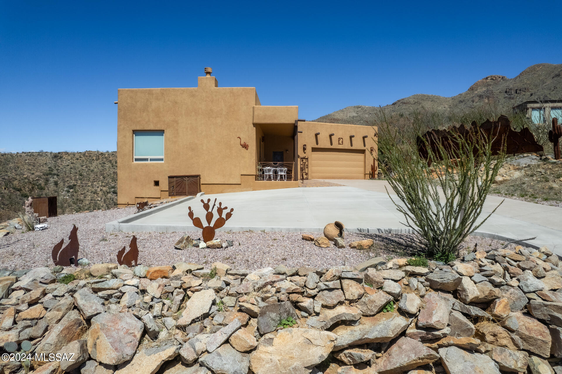 1637 Camino Cangrejo Rio Rico, AZ 85648 - Photo 3 of 48