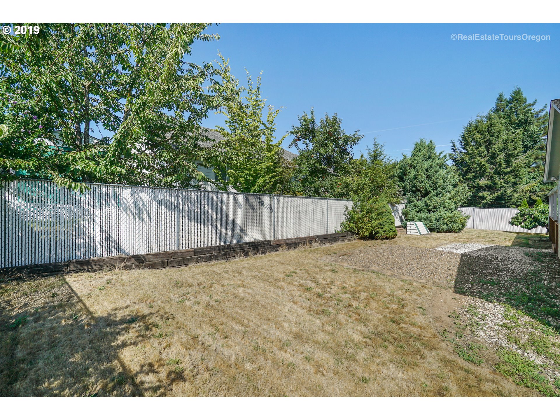 460 Southwest 3rd Street Dundee, OR 97115 - Photo 24 of 32 Gallery Image 24