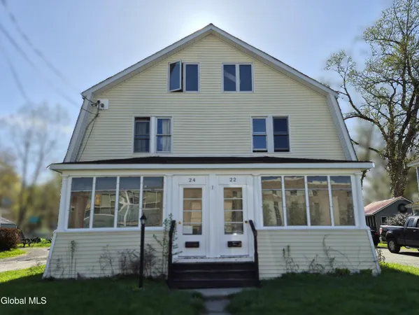 $359,990 | 22-24 Campbell Avenue, Castleton-on-Hudson, NY 12033
