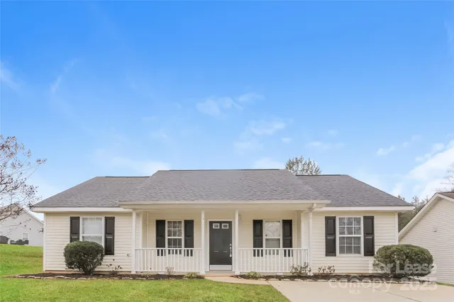 $1,630 | 4531 Biesterfield Drive, Charlotte, NC 28216