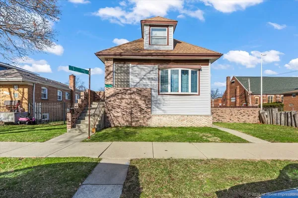 $470,000 | 11122 South St Louis Avenue, Chicago, IL 60655