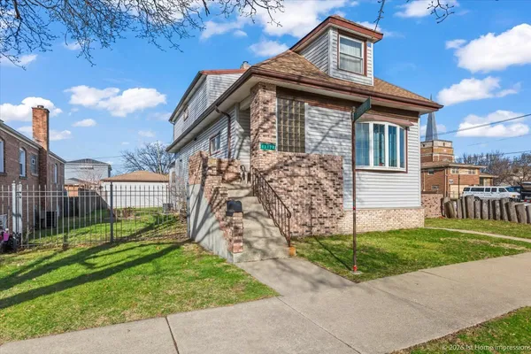 $425,000 | 11122 South St Louis Avenue, Chicago, IL 60655