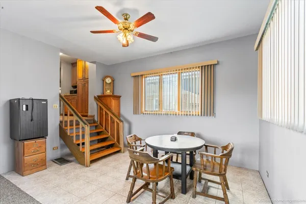 $425,000 | 11122 South St Louis Avenue, Chicago, IL 60655
