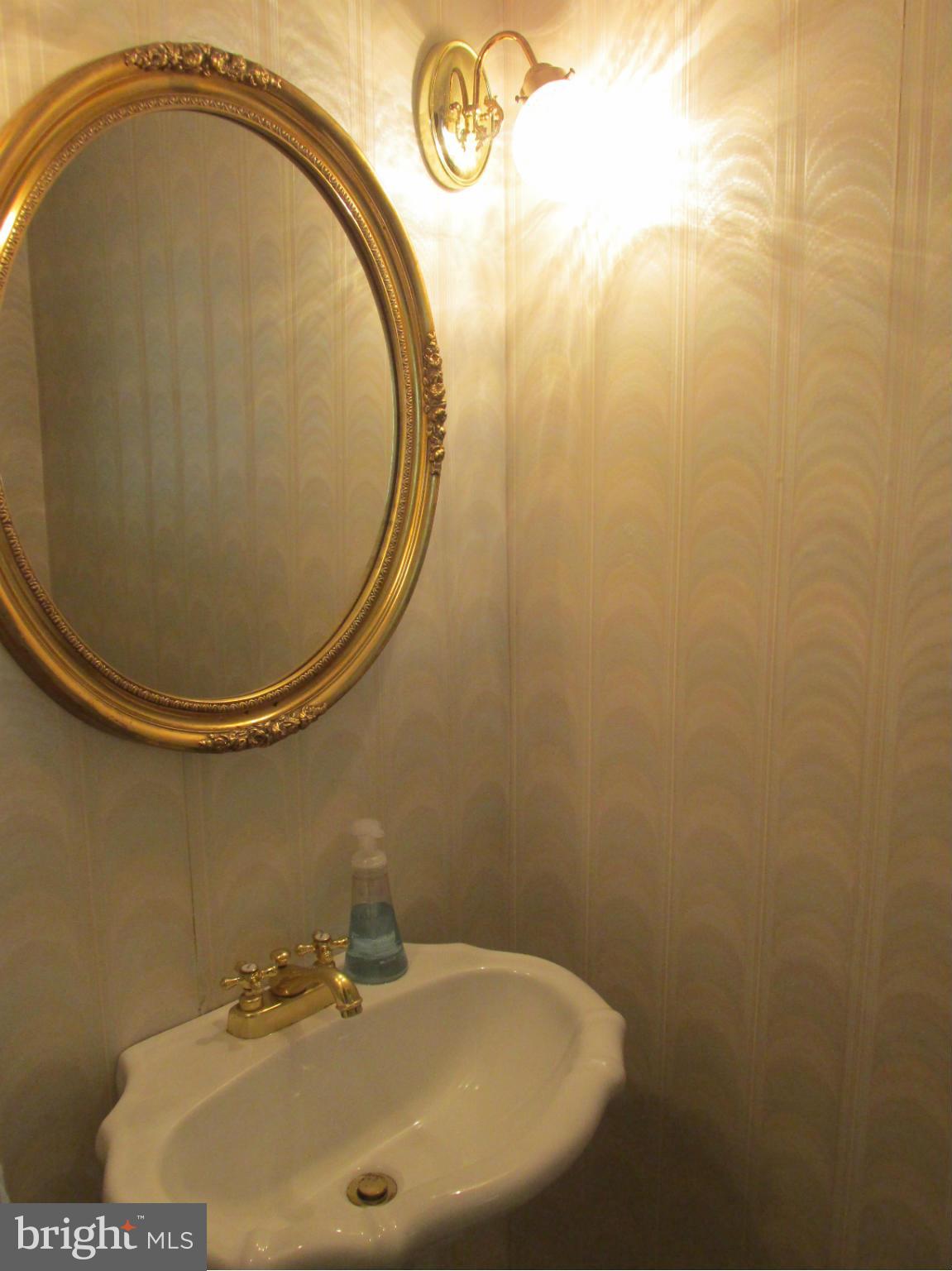 3900 Littleton Street Silver Spring, MD 20906 - Photo 10 of 24 Bath