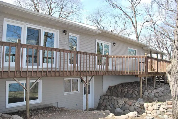 $449,900 | 767 Shoreacres Drive, Fairmont, MN 56031