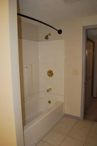 $449,900 | 767 Shoreacres Drive, Fairmont, MN 56031