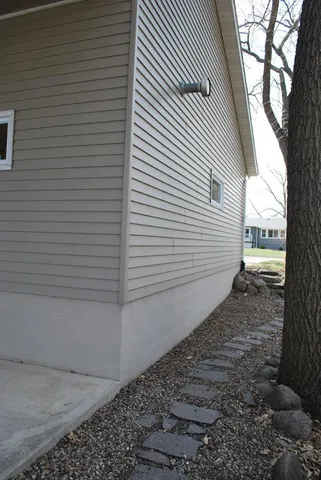 $449,900 | 767 Shoreacres Drive, Fairmont, MN 56031