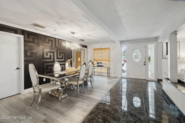 $22 | 8463 Beach Boulevard, Jacksonville, FL 32216