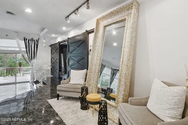 $22 | 8463 Beach Boulevard, Jacksonville, FL 32216