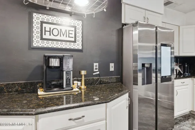 $22 | 8463 Beach Boulevard, Jacksonville, FL 32216