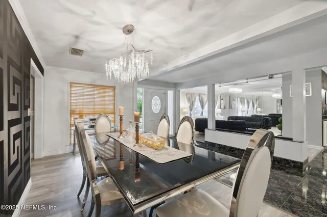 $22 | 8463 Beach Boulevard, Jacksonville, FL 32216