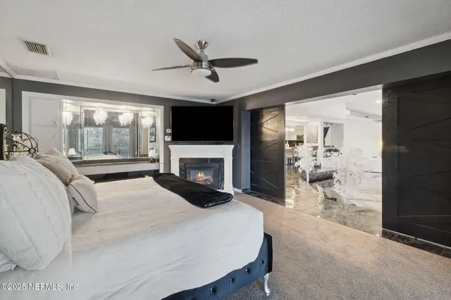 $22 | 8463 Beach Boulevard, Jacksonville, FL 32216