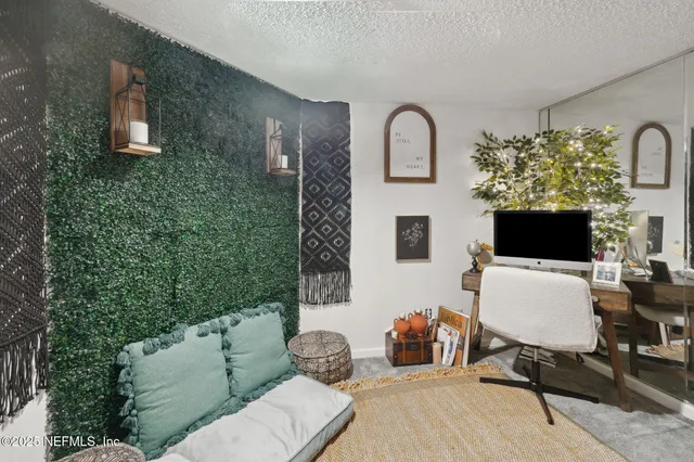 $22 | 8463 Beach Boulevard, Jacksonville, FL 32216