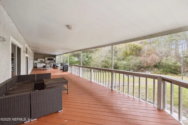 $22 | 8463 Beach Boulevard, Jacksonville, FL 32216