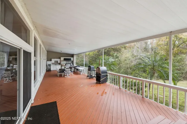 $22 | 8463 Beach Boulevard, Jacksonville, FL 32216