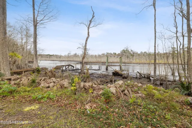 $22 | 8463 Beach Boulevard, Jacksonville, FL 32216