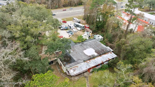 $22 | 8463 Beach Boulevard, Jacksonville, FL 32216