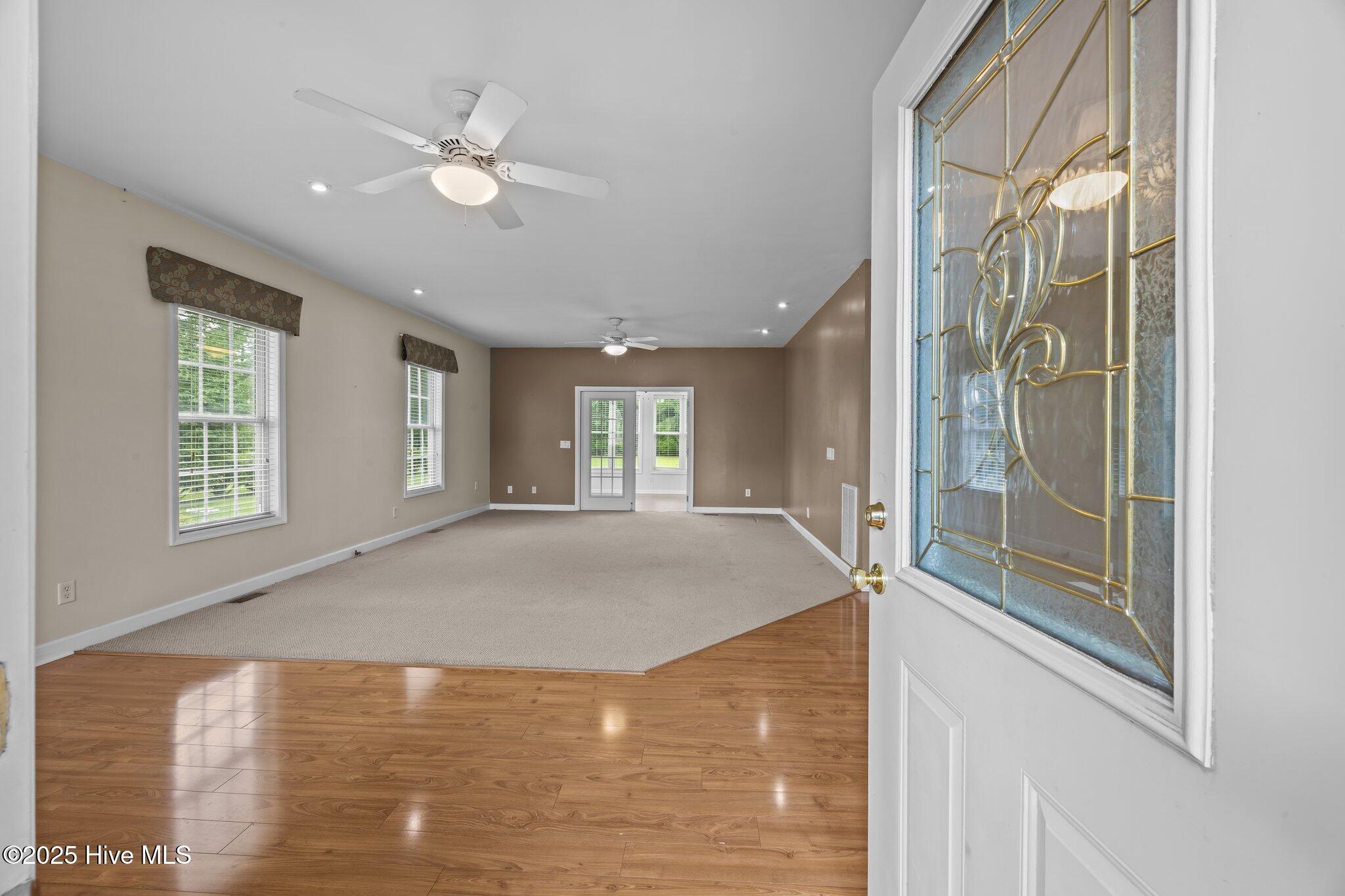 151 North Mitchell Way Havelock, NC 28532 - Photo 12 of 49 IMG_9057