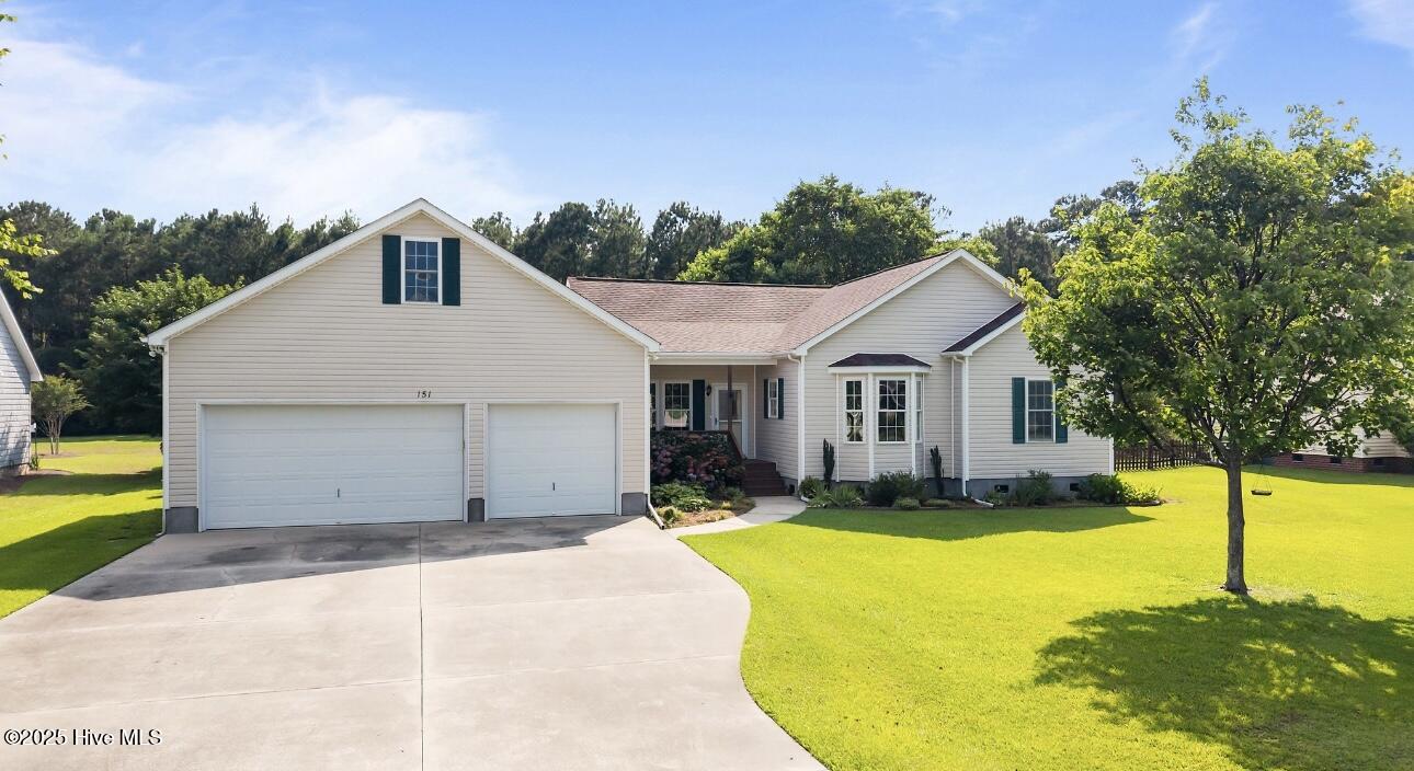 151 North Mitchell Way Havelock, NC 28532 - Photo 2 of 49 IMG_9143