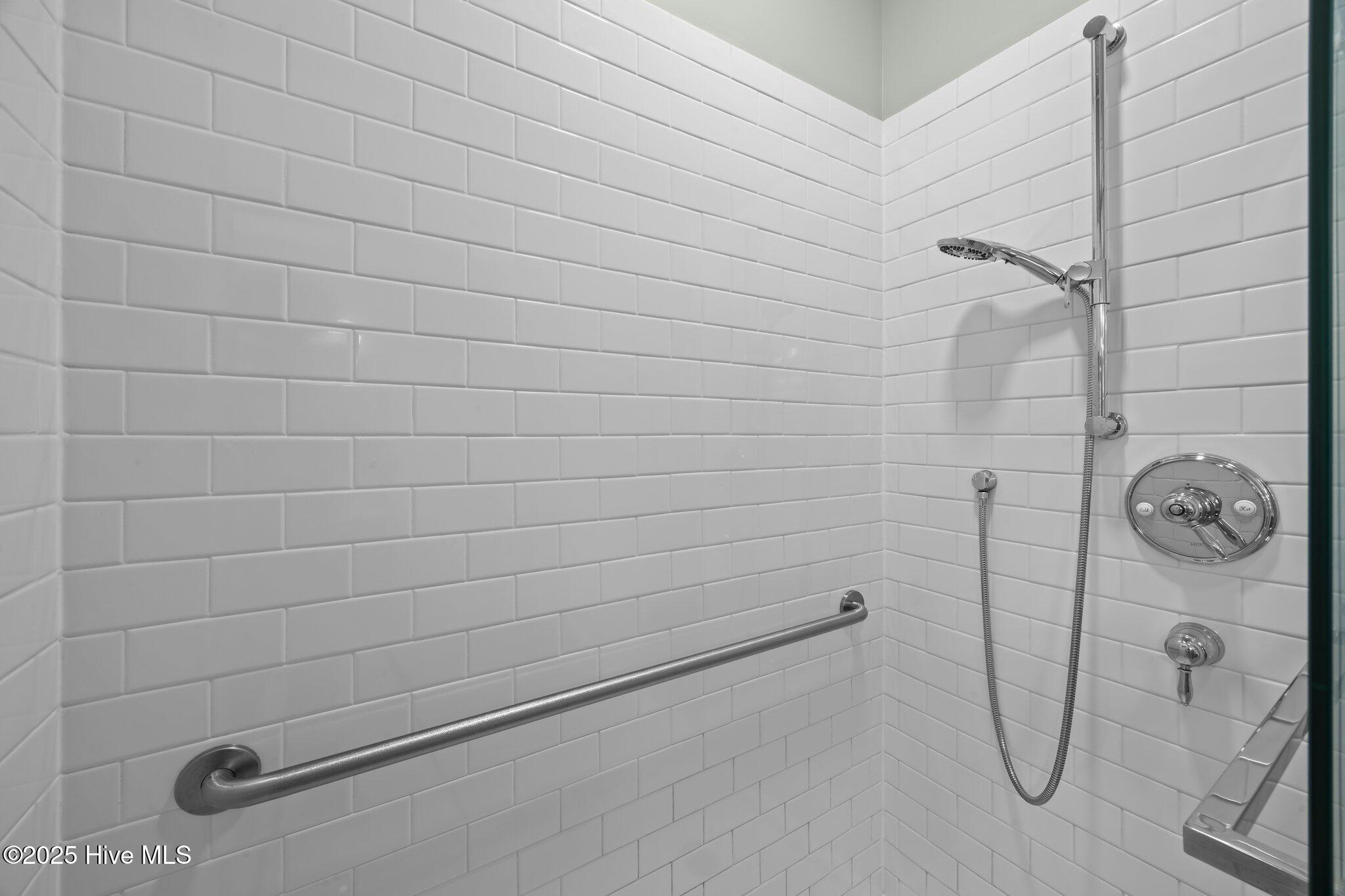 151 North Mitchell Way Havelock, NC 28532 - Photo 32 of 49 IMG_9079