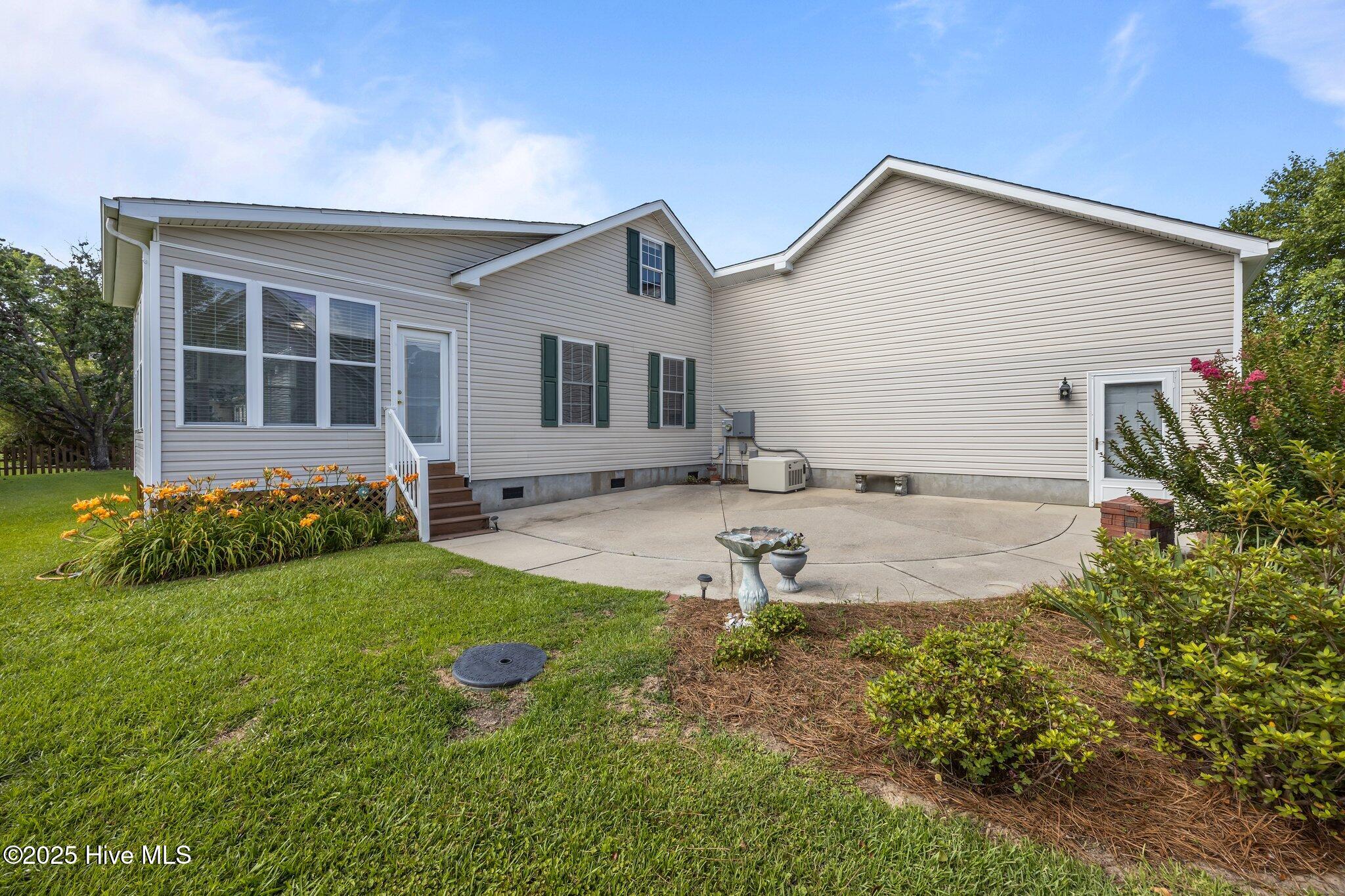 151 North Mitchell Way Havelock, NC 28532 - Photo 8 of 49 IMG_9053