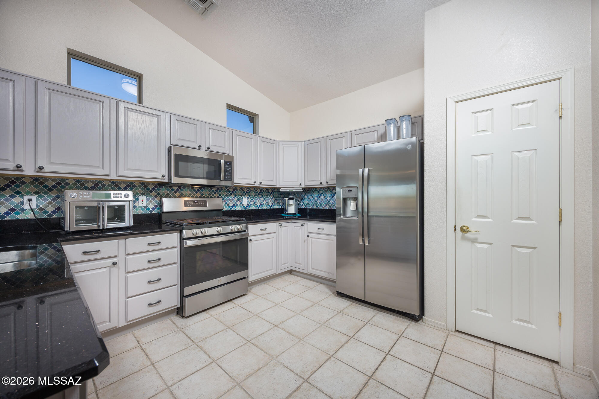 9990 North Scarlet Ranges Lane Tucson, AZ 85743 - Photo 7 of 30