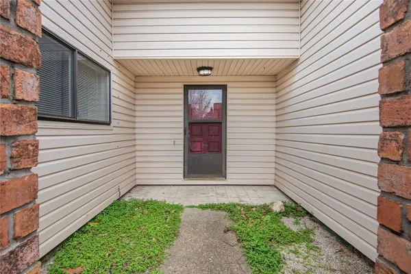$1,700 | 16962 Glen Eagle Drive North, Conroe, TX 77385