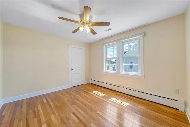 $449,999 | 1002 Roanoke Boulevard, Salem, VA 24153