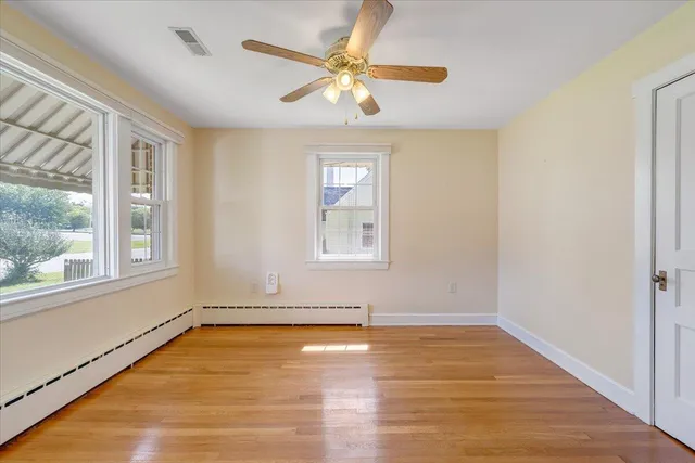 $449,999 | 1002 Roanoke Boulevard, Salem, VA 24153