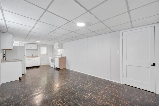 $449,999 | 1002 Roanoke Boulevard, Salem, VA 24153