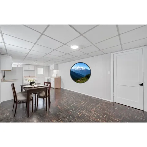 $449,999 | 1002 Roanoke Boulevard, Salem, VA 24153