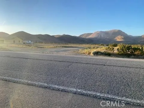 0 30th Mojave, CA 93501 - Photo 5 of 8 a view of a lake and a mountain