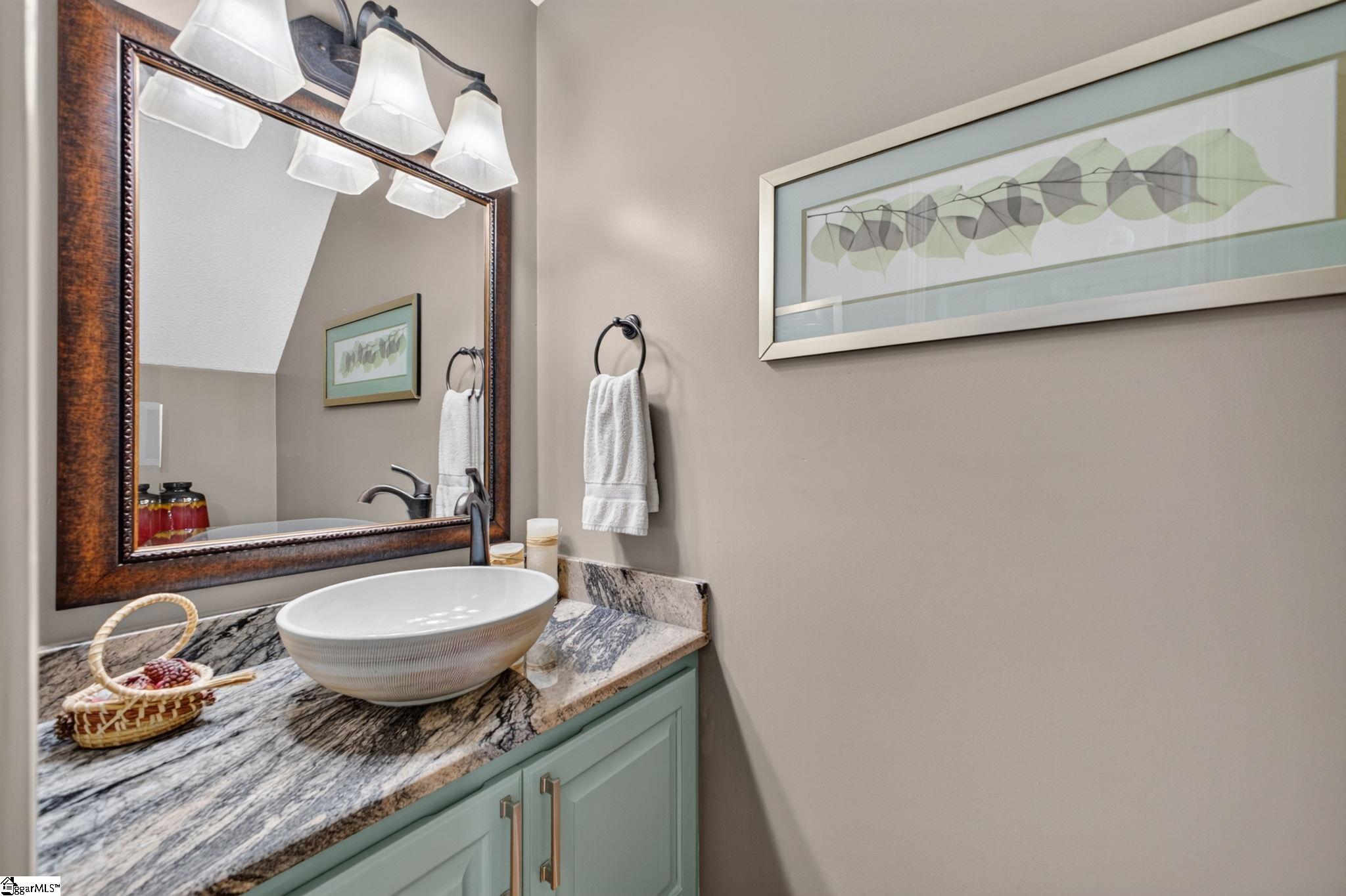 18 Middlecreek Way Greenville, SC 29607 - Photo 7 of 37 Gallery Image 7