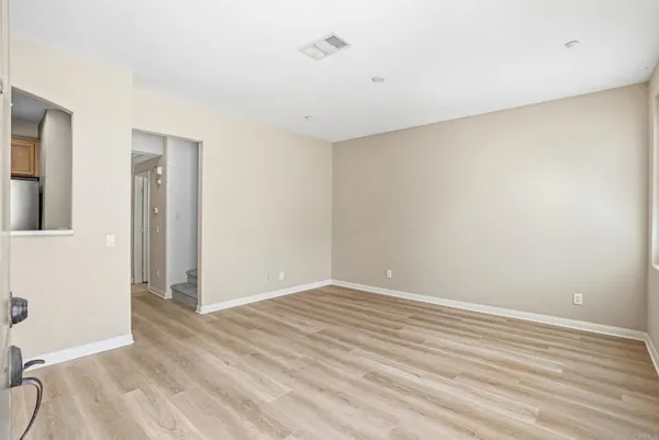 $3,985 | 16913 New Rochelle Way, Unit 83, San Diego, CA 92127