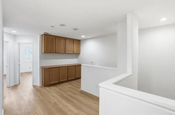 $3,985 | 16913 New Rochelle Way, Unit 83, San Diego, CA 92127
