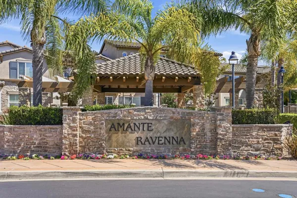 $3,985 | 16913 New Rochelle Way, Unit 83, San Diego, CA 92127