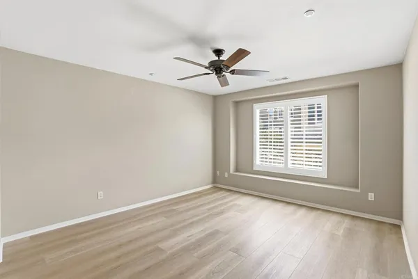 $3,985 | 16913 New Rochelle Way, Unit 83, San Diego, CA 92127