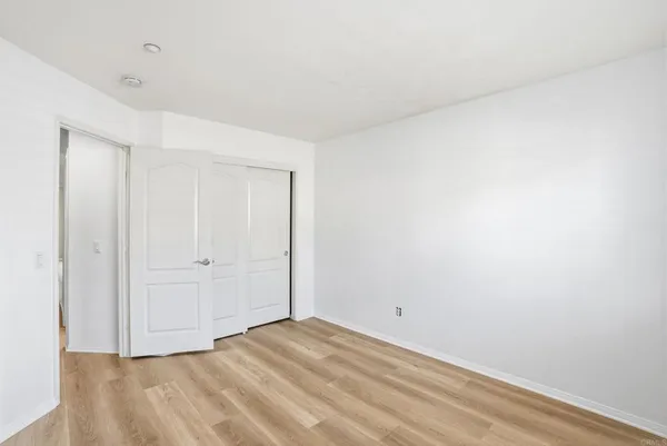 $3,985 | 16913 New Rochelle Way, Unit 83, San Diego, CA 92127