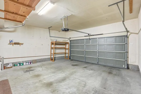 $3,985 | 16913 New Rochelle Way, Unit 83, San Diego, CA 92127