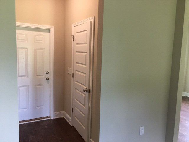 7131 Rocky Rd Loop Gulf Shores, AL 36542 - Photo 19 of 22 Mud Room