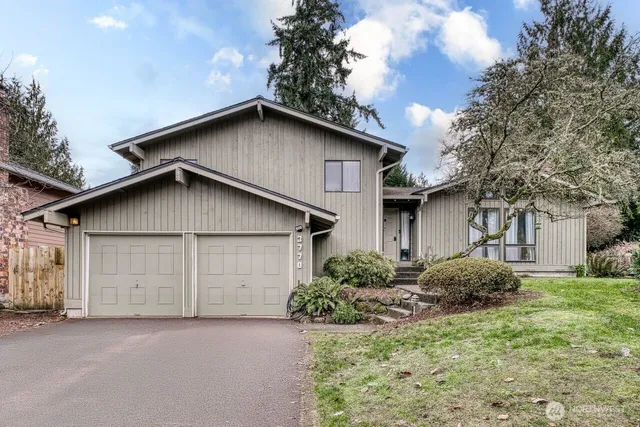 $520,000 | 3770 Southeast Buckingham Drive, Port Orchard, WA 98366