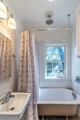 $625,000 | 706 Church Street, Navasota, TX 77868