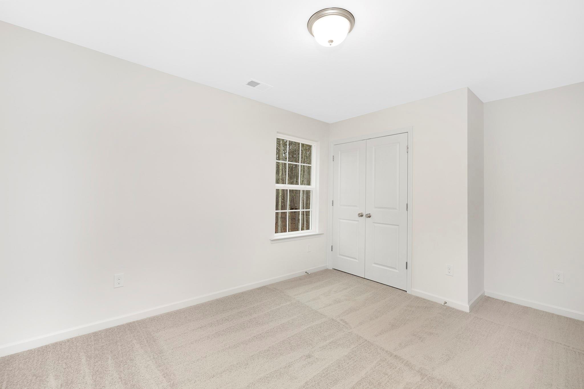 2531 Kelly Road Charlotte, NC 28216 - Photo 17 of 24 Gallery Image 17