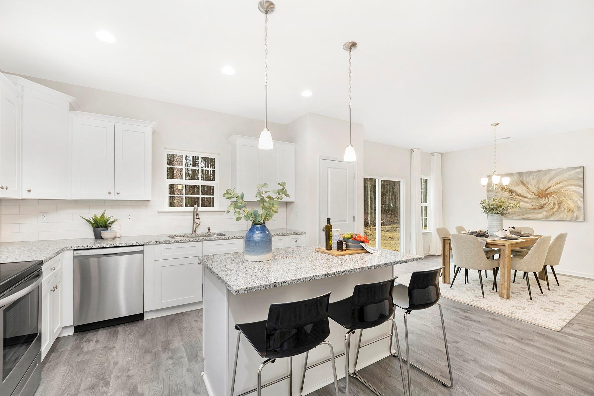 2531 Kelly Road Charlotte, NC 28216 - Photo 10 of 24 Gallery Image 10