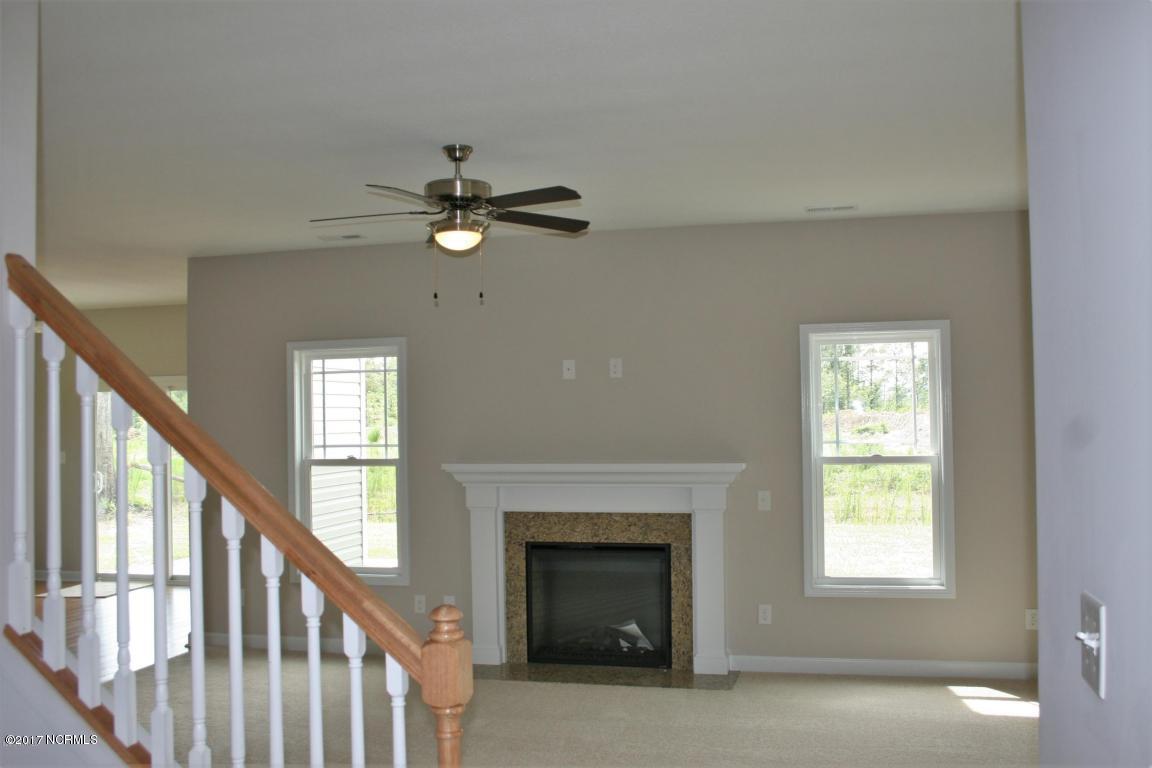 112 Longhorn Road Jacksonville, NC 28546 - Photo 2 of 10 Similar Photo