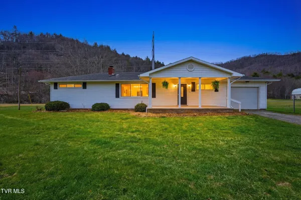 $369,900 | 1290 South Shady Street, Mountain City, TN 37683