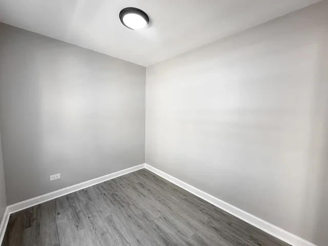 $1,850 | 4300 North Keystone Avenue, Unit 3C, Chicago, IL 60641