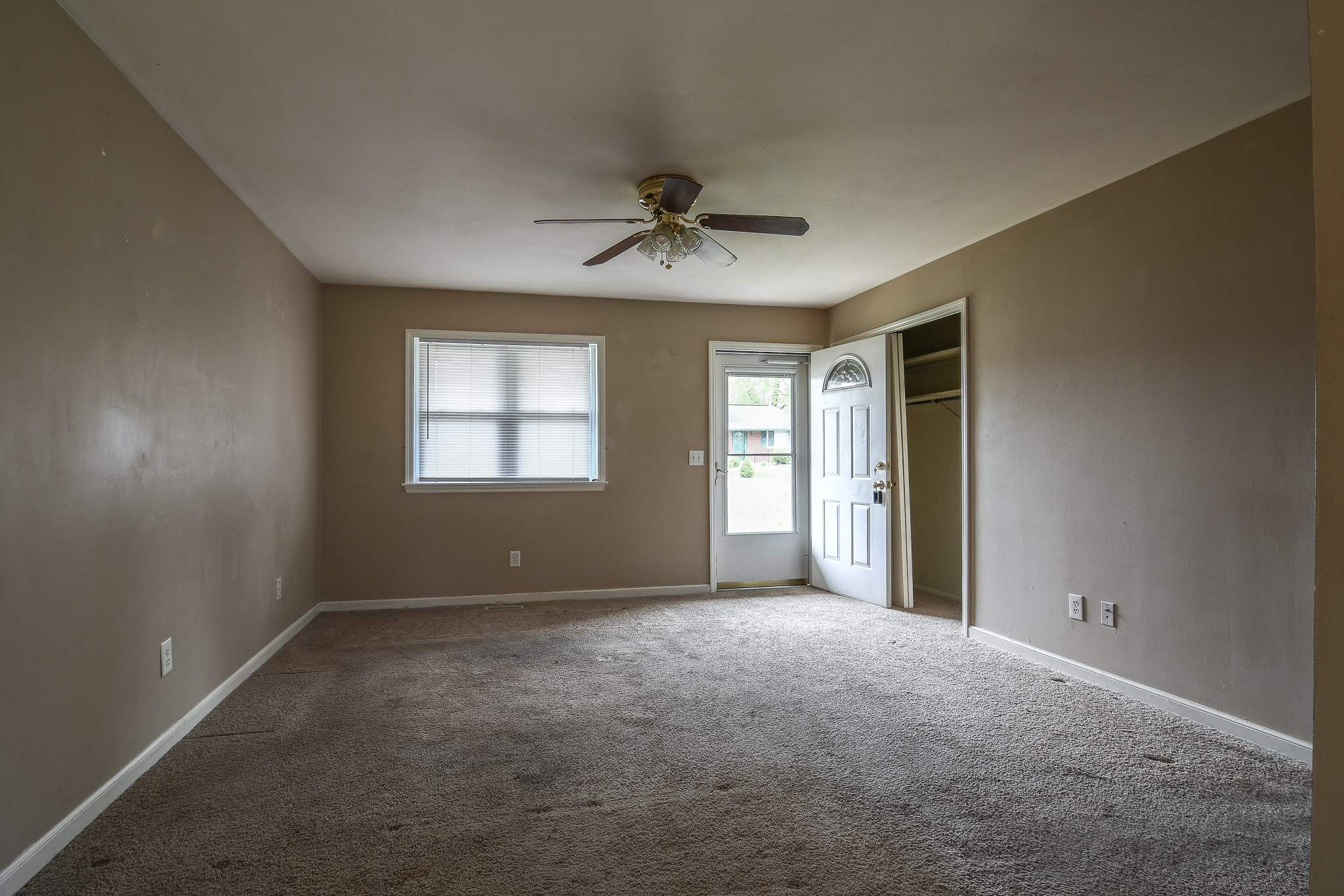 3718 Autumn Road Erlanger, KY 41018 - Photo 3 of 15